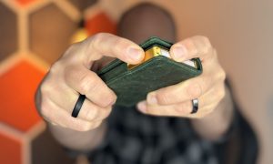 Double-Oak-Founders-Card-Mechanism